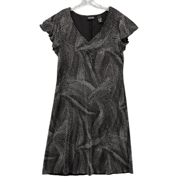 New York & Co Dresses & Skirts - New York &amp; Co Women Dress Size XL Swirl Polka Dot Black White